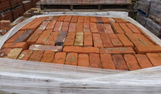 cheshire_wire_cuts pallet