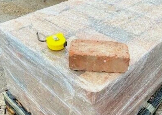 Reclaimed cheshire wirecut bricks | pallet of 200